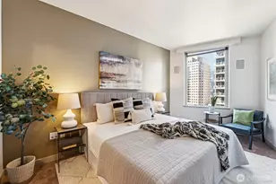 10650 NE 9th Pl, Bellevue, WA 98004 - Photo 20