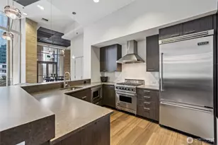 10650 NE 9th Pl, Bellevue, WA 98004 - Photo 26