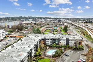 11300 1st Ave NE, Seattle, WA 98125 - Photo 28