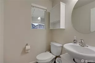 18412 111th Ave E, Puyallup, WA 98374 - Photo 10