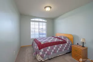 225 E Inglewood Dr, Moses Lake, WA 98837 - Photo 16