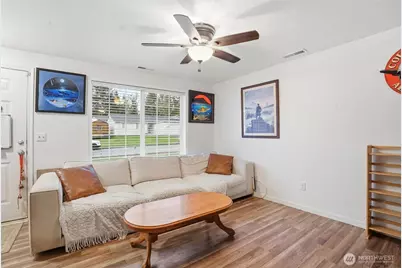 1040 Ashland, Kalama, WA 98625 - Photo 6