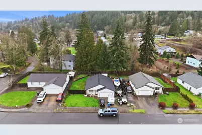 1040 Ashland, Kalama, WA 98625 - Photo 4