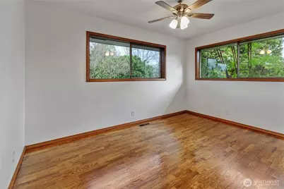 220 4th Avenue SW, Puyallup, WA 98371 - Photo 24