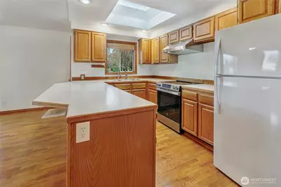 220 4th Avenue SW, Puyallup, WA 98371 - Photo 14