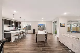 13225 Pnes Ln E, Puyallup, WA 98374 - Photo 6