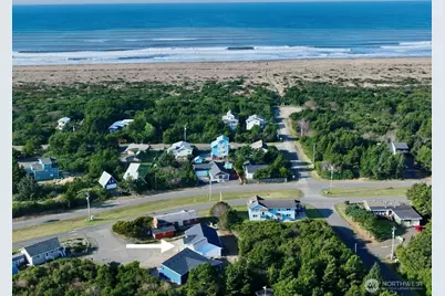 716 Reporter Court, Ocean Shores, WA 98569 - Photo 1