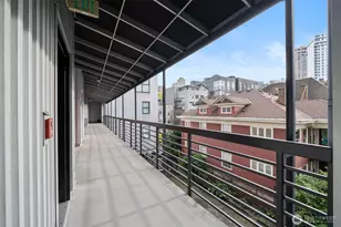 615 E Pike St, Seattle, WA 98122 - Photo 26