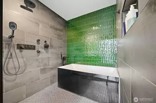 615 E Pike St, Seattle, WA 98122 - Photo 12