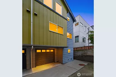 3411 21st Avenue W #A, Seattle, WA 98199 - Photo 2