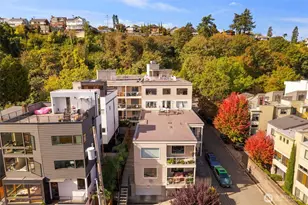 559 McGraw St, Seattle, WA 98109 - Photo 4