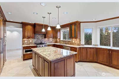 1932 S 370th Court, Federal Way, WA 98003 - Photo 6