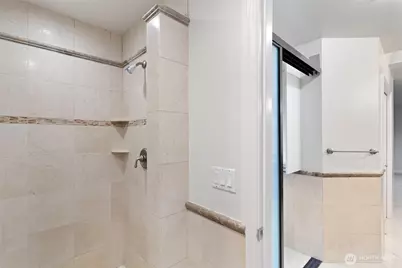 1932 S 370th Court, Federal Way, WA 98003 - Photo 16