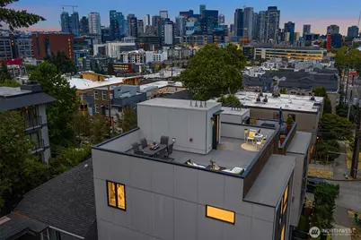 1002 5th Avenue N, Seattle, WA 98109 - Photo 40