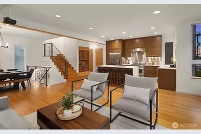 1002 5th Avenue N, Seattle, WA 98109 - Photo 14
