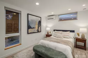 1002 5th Ave N, Seattle, WA 98109 - Photo 24