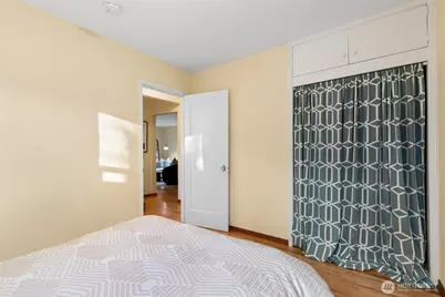 8625 35th Avenue SW, Seattle, WA 98126 - Photo 16