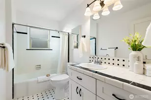 8625 35th Ave SW, Seattle, WA 98126 - Photo 14