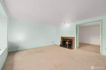 206 Mountain Park Boulevard SW #D101, Issaquah, WA 98027 - Photo 8