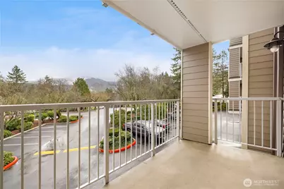 206 Mountain Park Boulevard SW #D101, Issaquah, WA 98027 - Photo 18