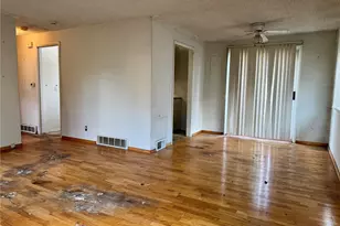 9324 52nd Ave S, Seattle, WA 98118 - Photo 10