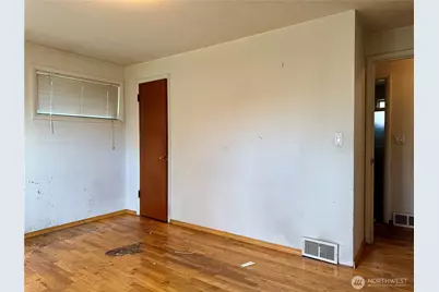 9324 52nd Ave S, Seattle, WA 98118 - Photo 16