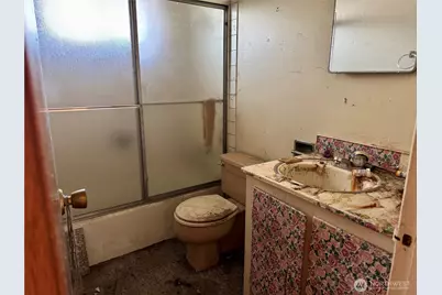 9324 52nd Ave S, Seattle, WA 98118 - Photo 20