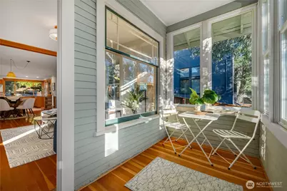 406 N Bowdoin Place, Seattle, WA 98103 - Photo 4