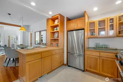 406 N Bowdoin Place, Seattle, WA 98103 - Photo 12