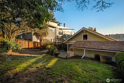 406 N Bowdoin Place, Seattle, WA 98103 - Photo 34