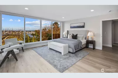 1701 41st Avenue SW, Seattle, WA 98116 - Photo 18