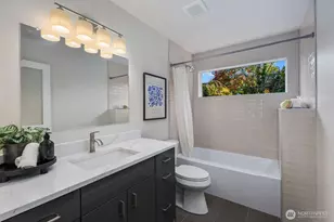 1701 41st Ave SW, Seattle, WA 98116 - Photo 30