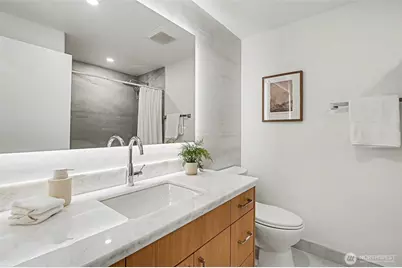 6560 W Mercer Way, Mercer Island, WA 98040 - Photo 20