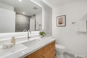 6560 W Mercer Way, Mercer Island, WA 98040 - Photo 20