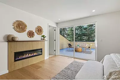 6560 W Mercer Way, Mercer Island, WA 98040 - Photo 12