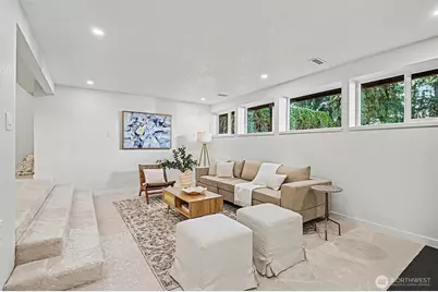 6560 W Mercer Way, Mercer Island, WA 98040 - Photo 26