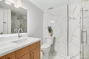 6560 W Mercer Way, Mercer Island, WA 98040 - Photo 24