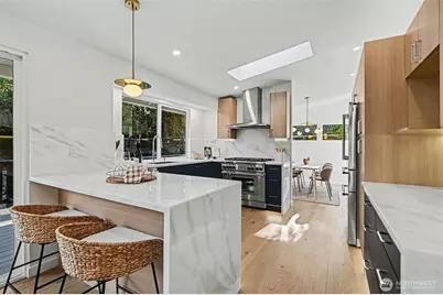 6560 W Mercer Way, Mercer Island, WA 98040 - Photo 6