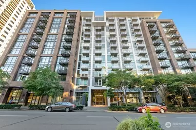 2911 2nd Avenue #818, Seattle, WA 98121 - Photo 1