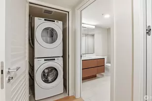 121 Stewart St, Seattle, WA 98101 - Photo 16