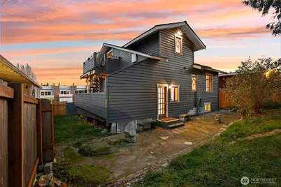 3411 22nd Avenue W, Seattle, WA 98199 - Photo 38