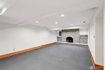 3411 22nd Avenue W, Seattle, WA 98199 - Photo 30