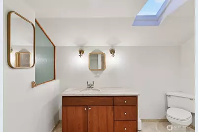 3411 22nd Avenue W, Seattle, WA 98199 - Photo 22