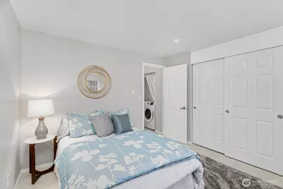 1144 N 198th Street #E-204, Seattle, WA 98133 - Photo 16