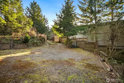 23012 SE Lake Wilderness Drive S, Maple Valley, WA 98038 - Photo 14