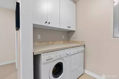 1005 Harbor Avenue SW #400, Seattle, WA 98116 - Photo 34