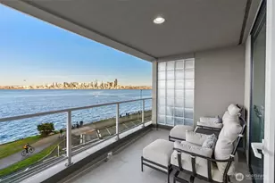 1005 Harbor Ave SW, Seattle, WA 98116 - Photo 2