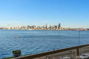 1005 Harbor Ave SW, Seattle, WA 98116 - Photo 32