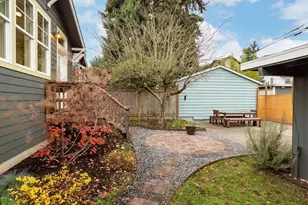 612 NW 84th St, Seattle, WA 98117 - Photo 28
