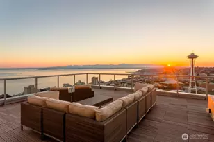 583 Battery St, Seattle, WA 98121 - Photo 32